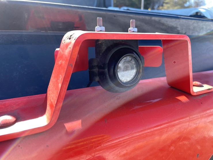 2022-bobcat-t450-image-23