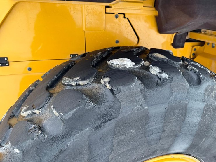 caterpillar-926m-image-16