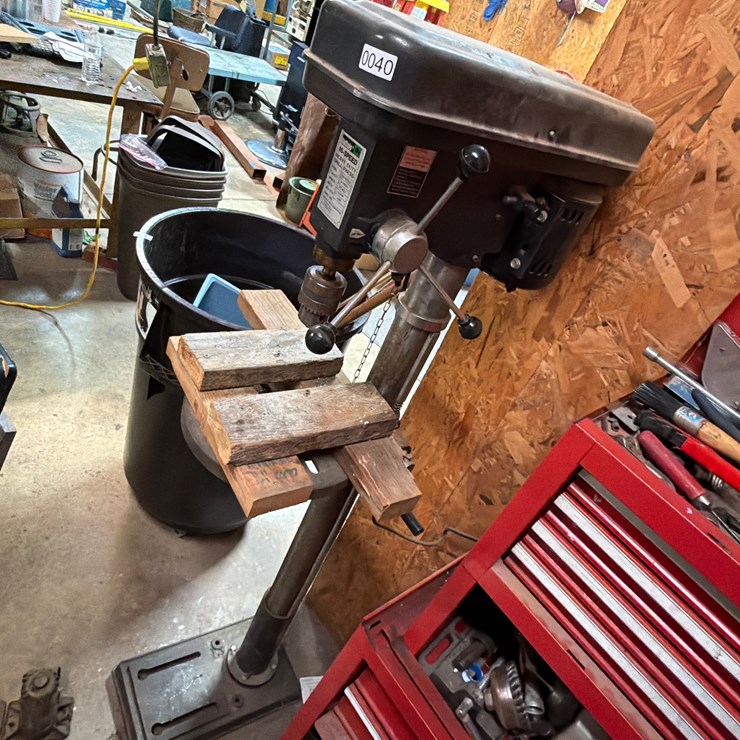 #40 • BUFFALO 16 SPEED DRILL PRESS