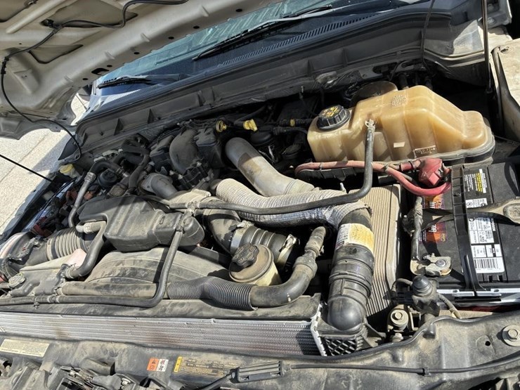 2011-ford-f550-image-6