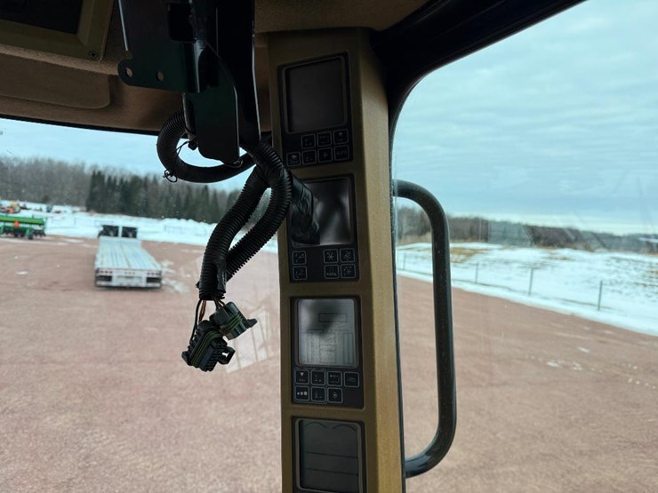 john-deere-9860-sts-image-90