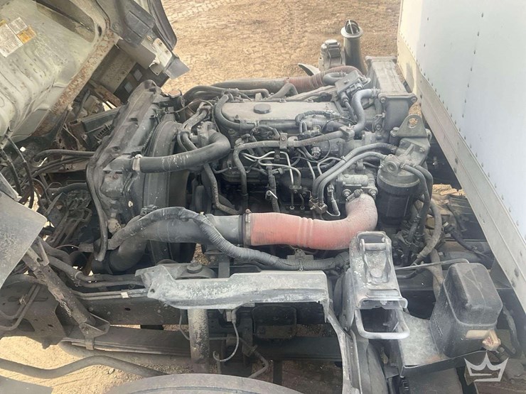 2010-gmc-w5500-image-7