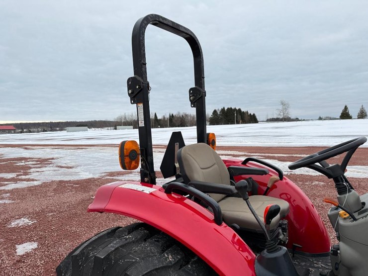 case-ih-farmall-55c-image-23
