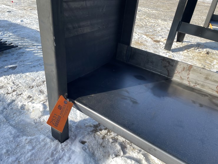 #2531-•-new-kc-welding-table-with-shelf-image-7