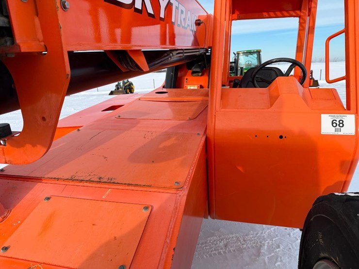 2018-sky-trak-10054-image-32