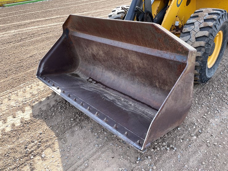 #1012-•-gehl-721-front-end-loader-image-9