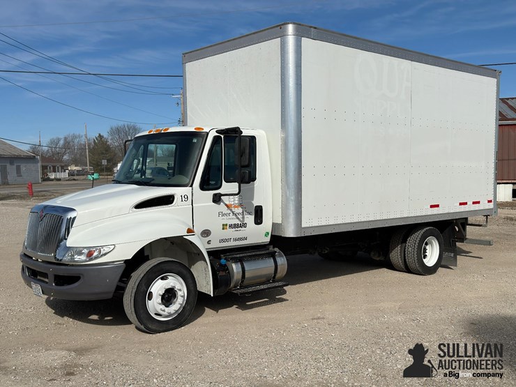 2019-international-durastar-4300-image-1