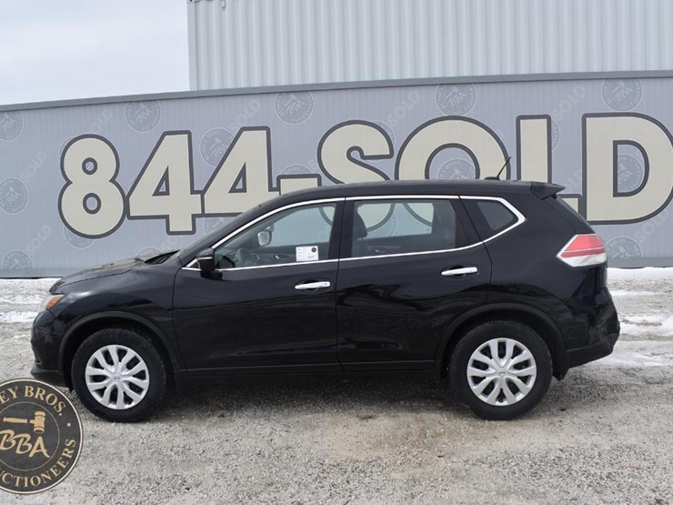 2015-nissan-rogue-image-4