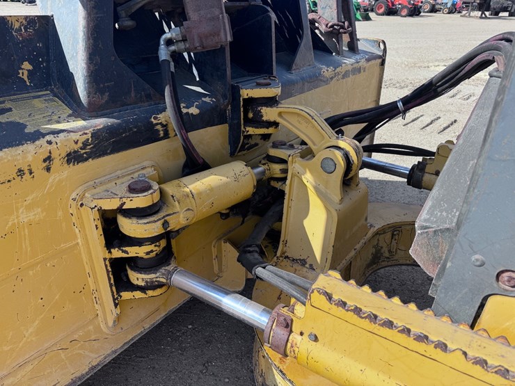 2002-deere-650h-lgp-image-35