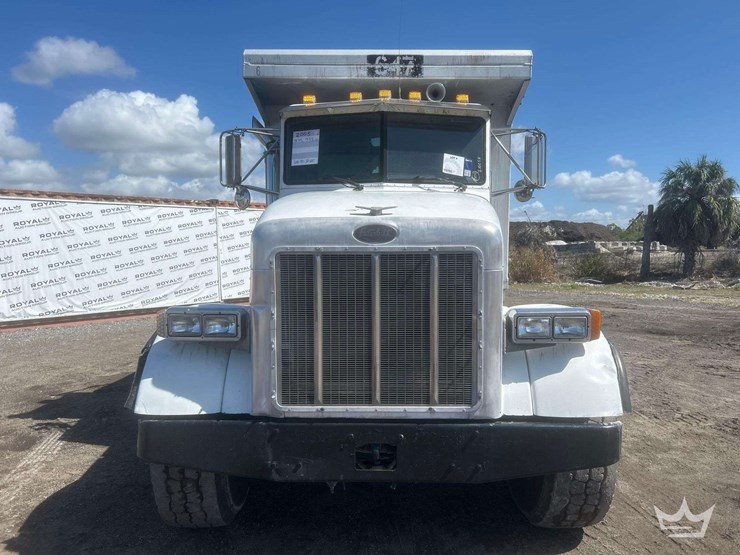 2005-peterbilt-357-image-39