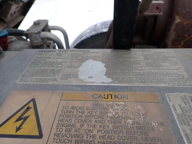 2004-gmc-t7500-image-67