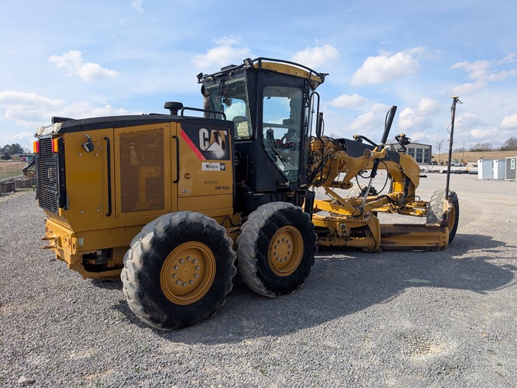 caterpillar-120m-image-3