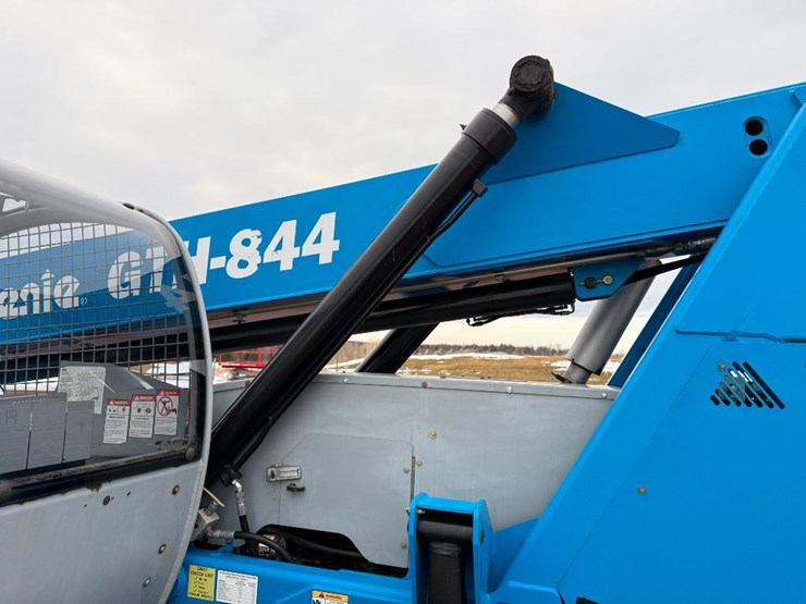 2006-deere-tires-image-15