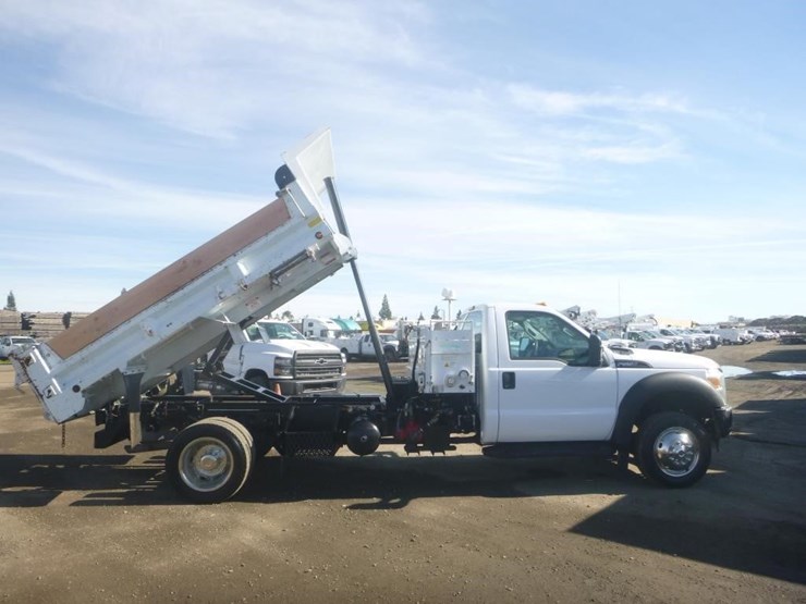 2011-ford-f550-image-8