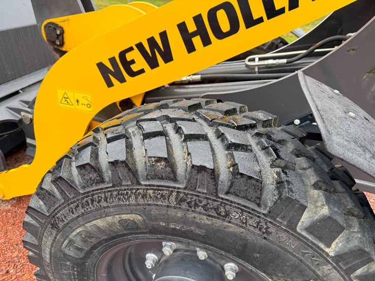 2022-new-holland-w80c-image-9