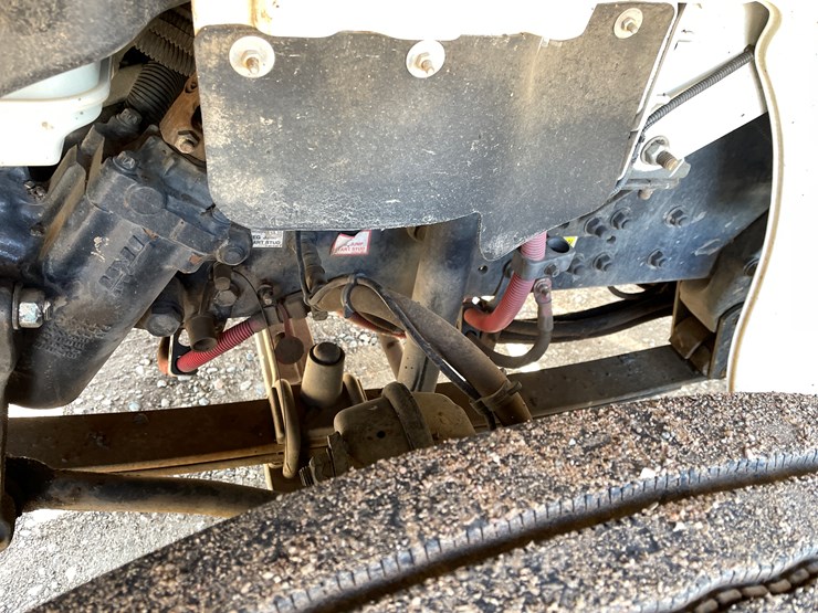 #1465-•-2013-freightliner-asphalt-truck-(has-mn-title)-image-13