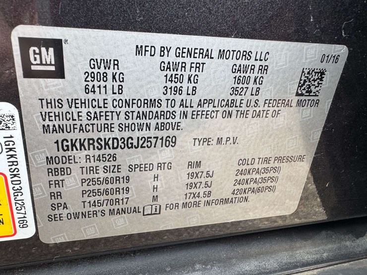 2016-gmc-acadia-slt-image-42