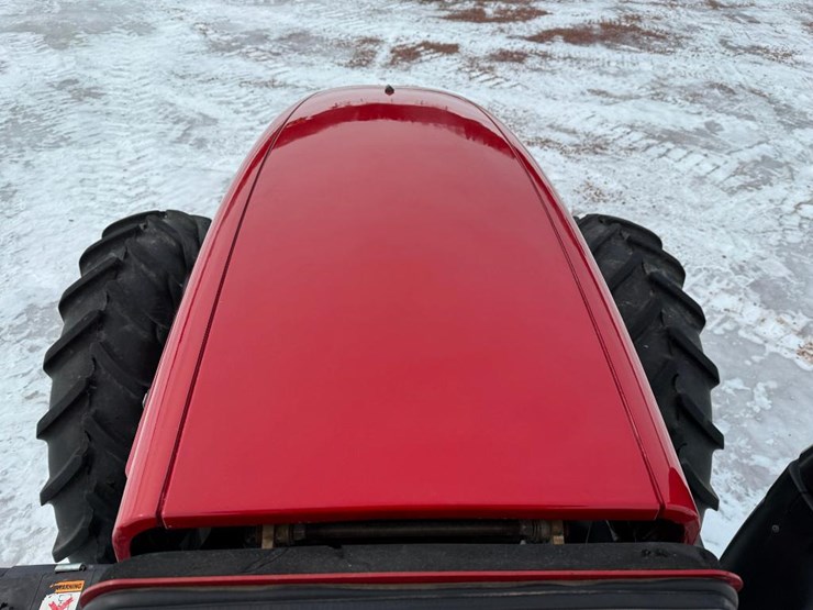 case-ih-farmall-140a-image-61