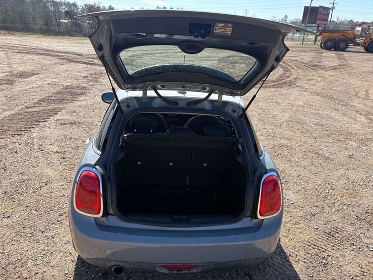 2016-mini-cooper-hardtop-4-door-hatchback-(132,583-miles)-image-7