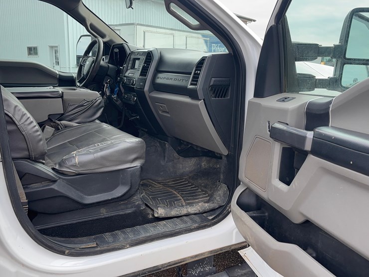 2019-ford-f350-image-12