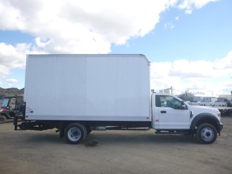 2022-ford-f450-xl-image-7