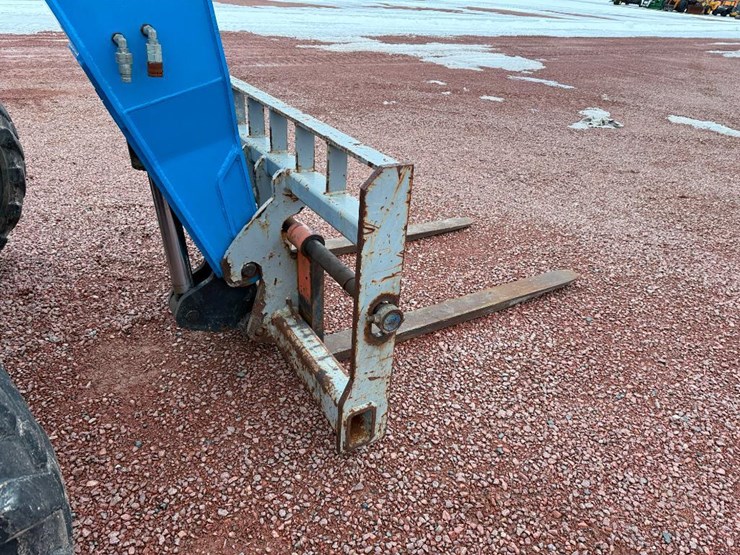 2016-genie-gth844-image-23