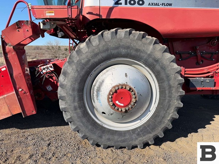 1996-case-ih-2188-image-22
