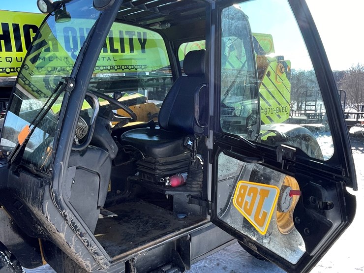 2014-jcb-509-42-image-42