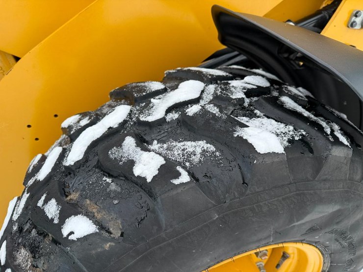 caterpillar-906m-image-9