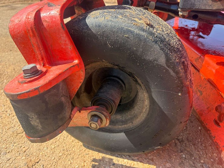 badboy-outlaw-xp-61"-zero-turn-mower-(723.8-hours)-image-16