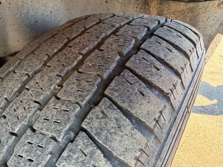 1999-chevrolet-1500-image-23