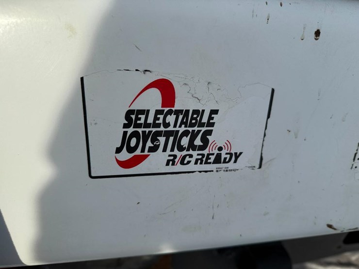 2020-bobcat-s450-image-17