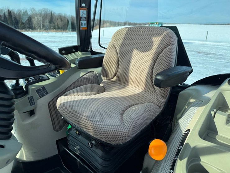 john-deere-4052r-image-49