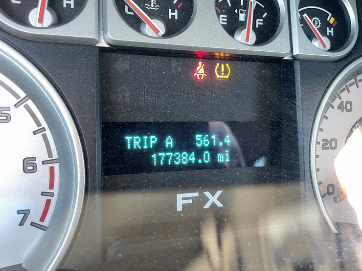 2010-ford-f150-image-103