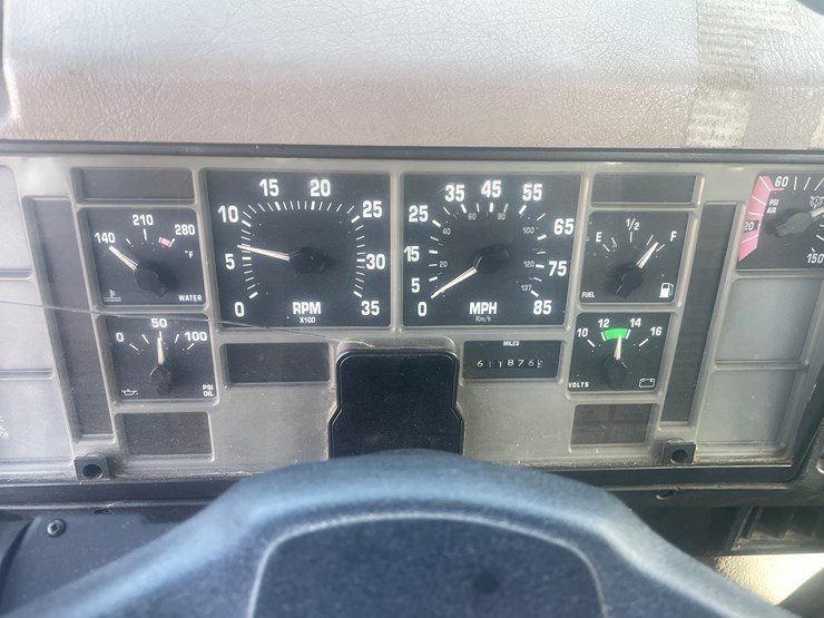 2001-international-2001-image-32