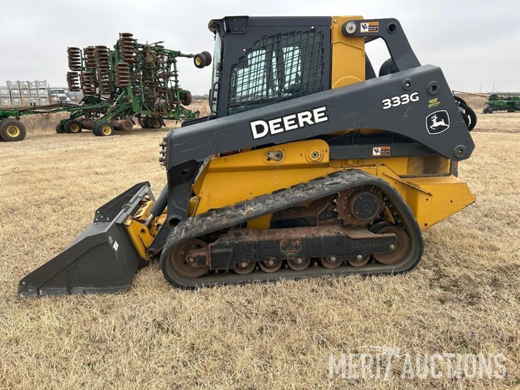 2018-deere-333g-image-2