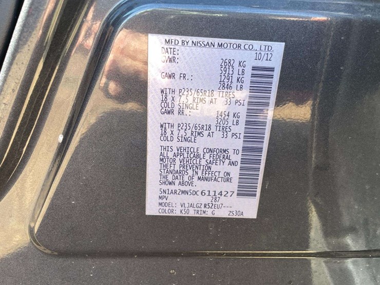 2013-nissan-pathfinder-image-27