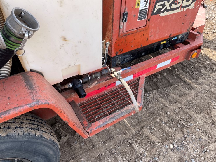 2003-ditch-witch-fx30-image-28