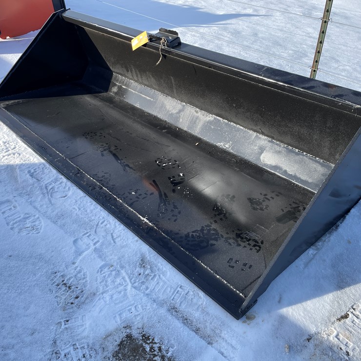 #2500 • New KC 90" Skid Steer Bucket