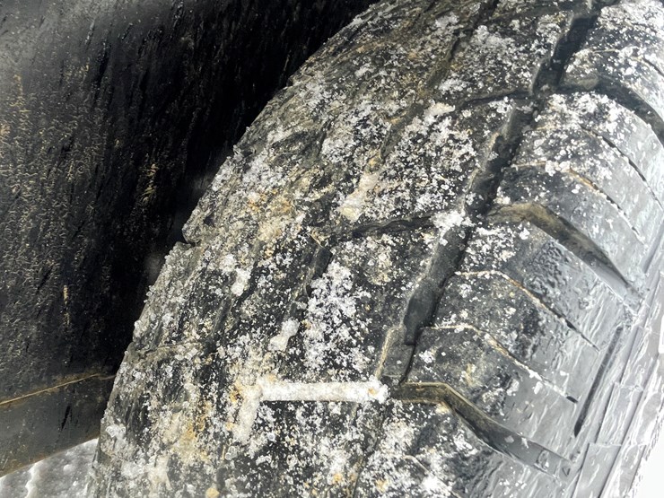 #135-•-2022-rock-line-products-air-tow-ground-loading-enclosed-trailer-(has-wi-title)-image-27