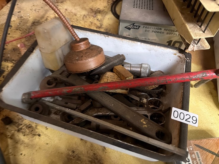 #29-•-lot-of-files-,-tools-,-etc-image-3