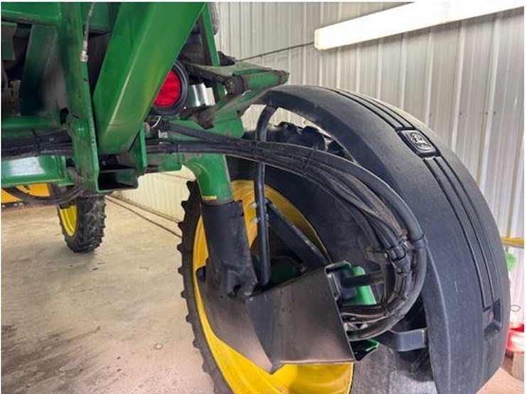 2004-john-deere-4710-image-87