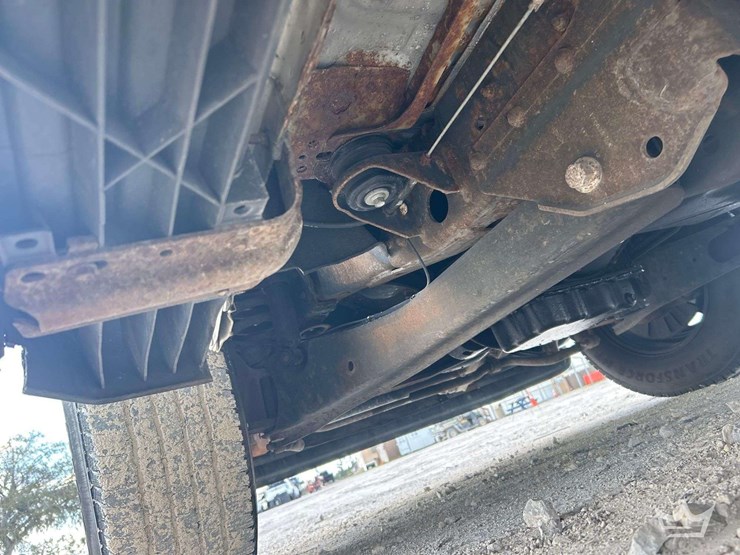 2011-ford-f250-image-16