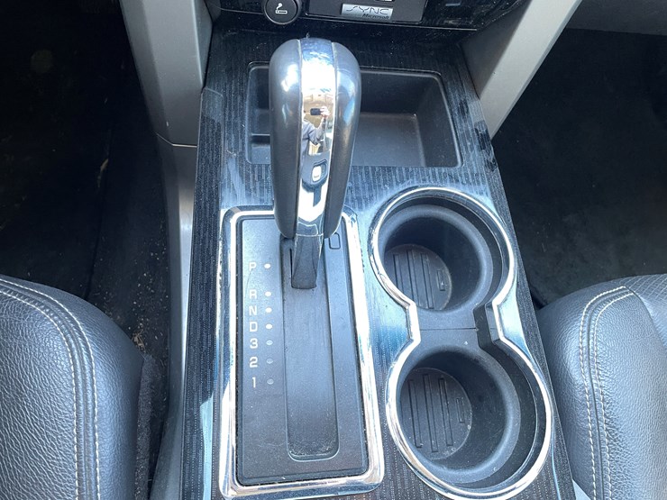 2010-ford-f150-image-67