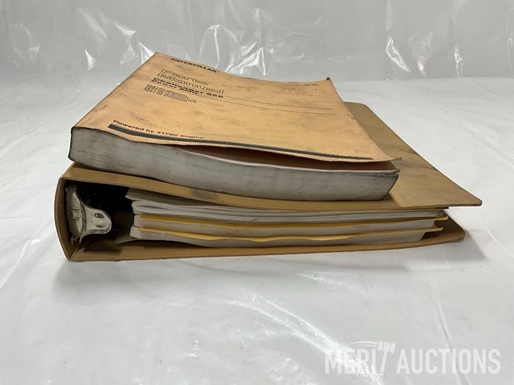 challenger-65e/75e/85e/95e-tractor-parts-and-service-manuals-image-2