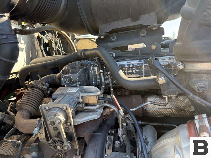 2015-kenworth-t800-image-49