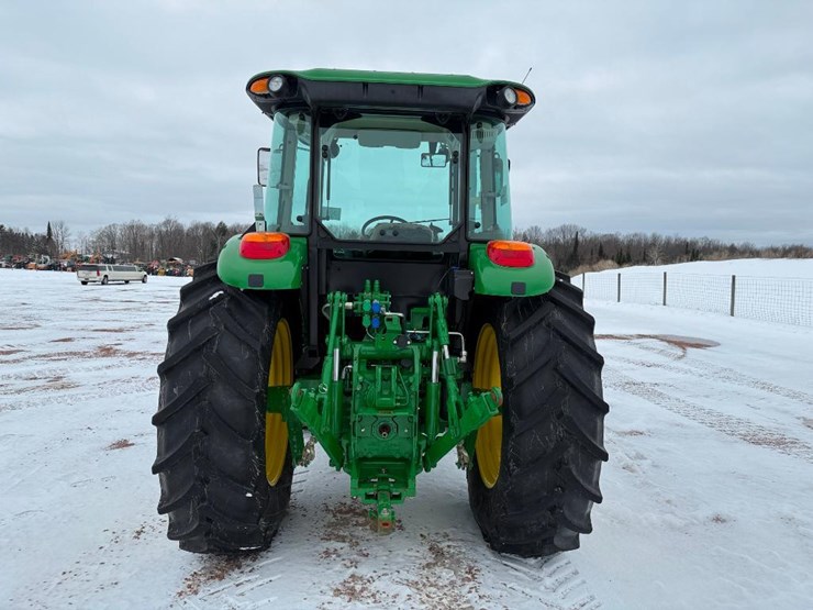 john-deere-6105e-image-5