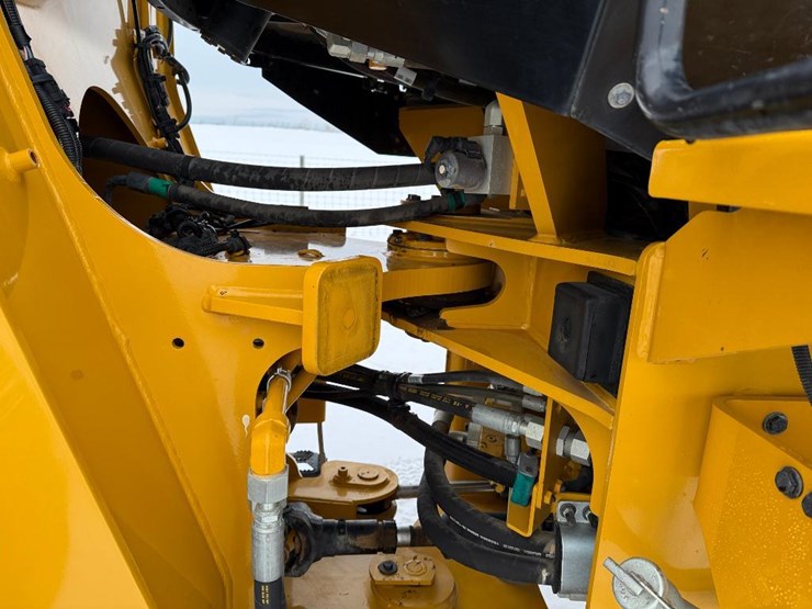 caterpillar-926m-image-36