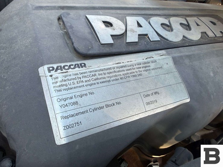 2015-kenworth-t800-image-45