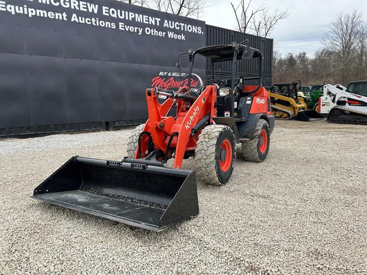 2021-kubota-r540-image-8